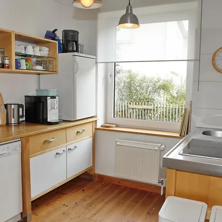 Haus Knutt Aus - Erdgeschosswohnung Mit Garten アパート ヴァンガーオーゲ